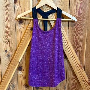 VICTORIA SPORT Heather purple workout top 🏋️‍♀️